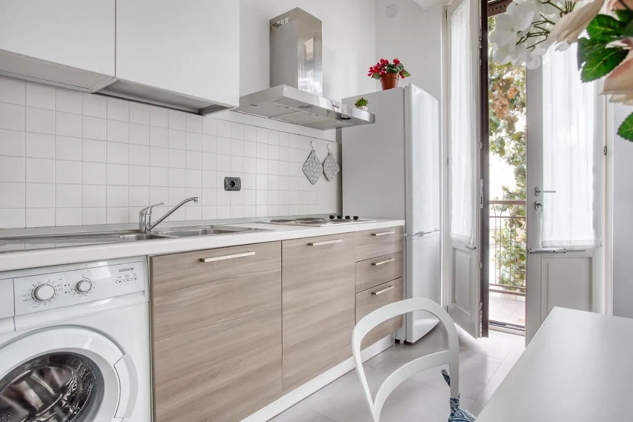 Altido Tasteful Flat Near City Centre Milano Appartamento