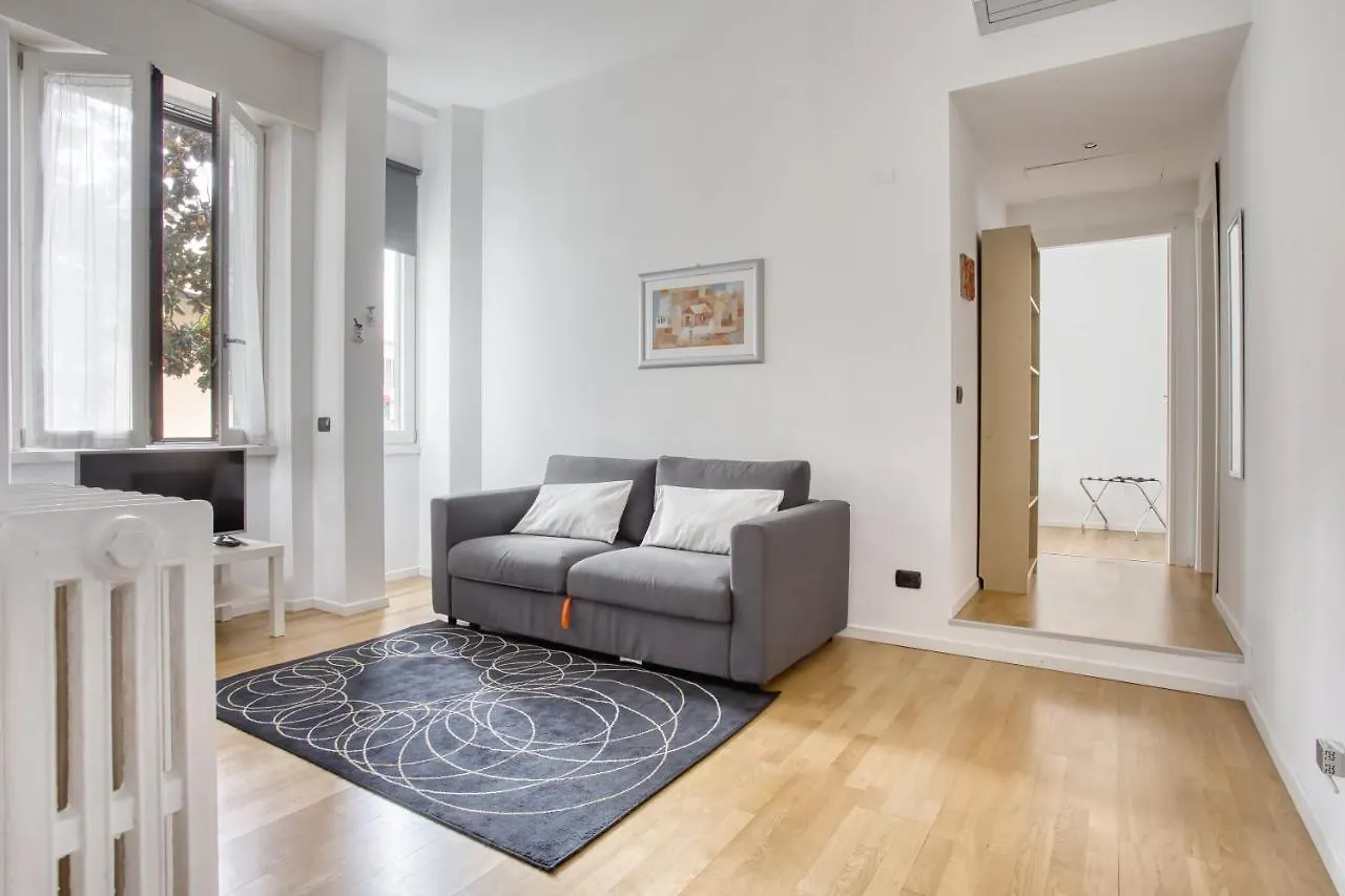 Altido Tasteful Flat Near City Centre Milán Apartmán